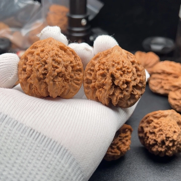 把件文玩核桃44满天星