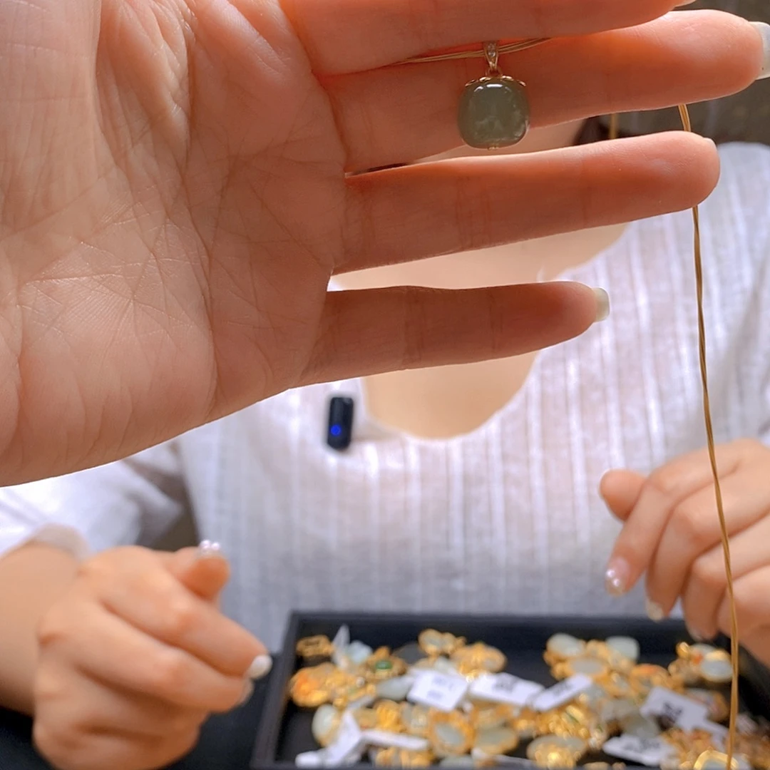 和田玉银S925镶嵌颈饰