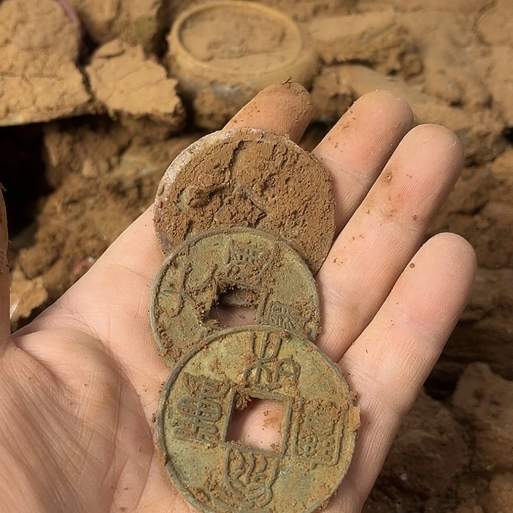 瓷片瓷器紫砂壶瓷器