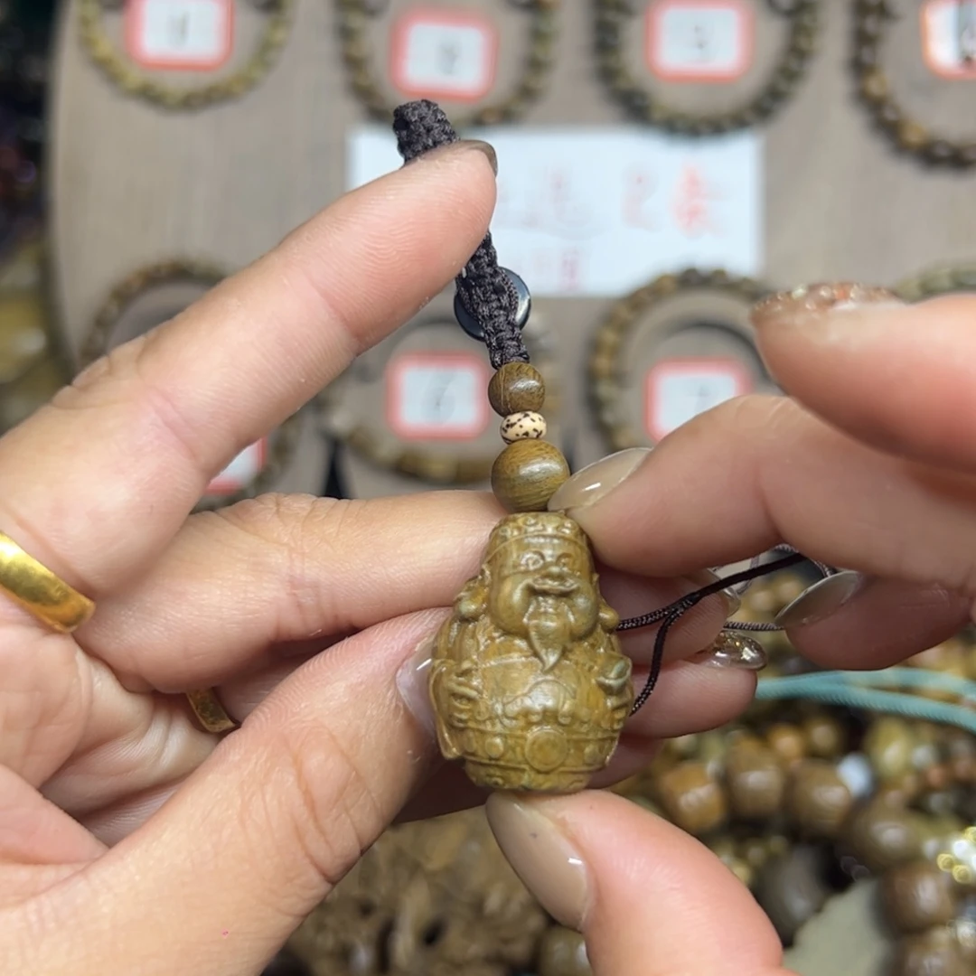 维腊木（绿檀）无事牌
