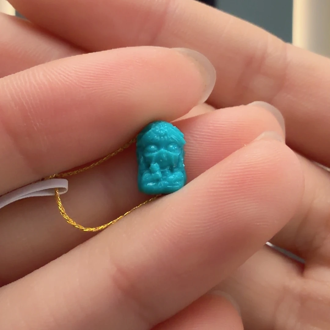 绿松石未镶嵌颈饰