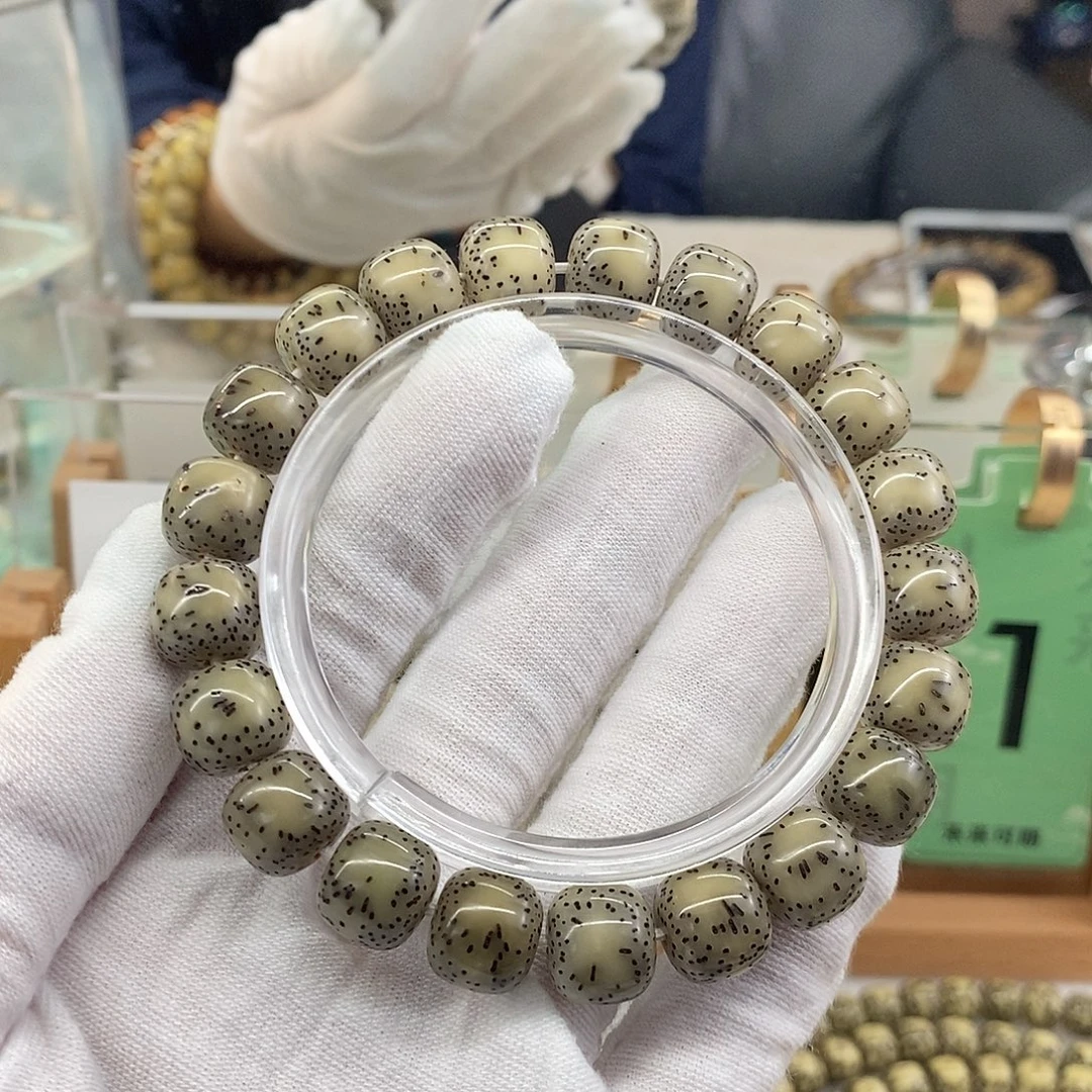 星月菩提手串13.满绿侧面半壁江山11x10