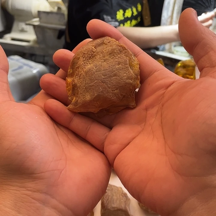 禾***子定制琥珀未镶嵌天然琥珀蜜蜡