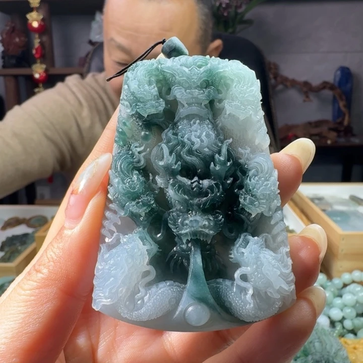 昆***机定制翡翠未镶嵌龙牌