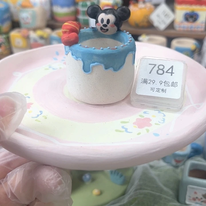 喵***～784米奇花盆手绘花盆