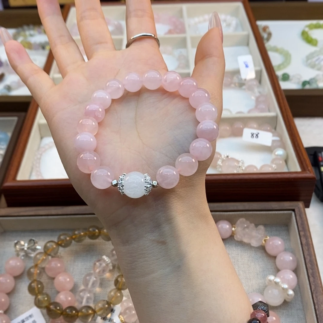 水晶手链未镶嵌粉白兔毛