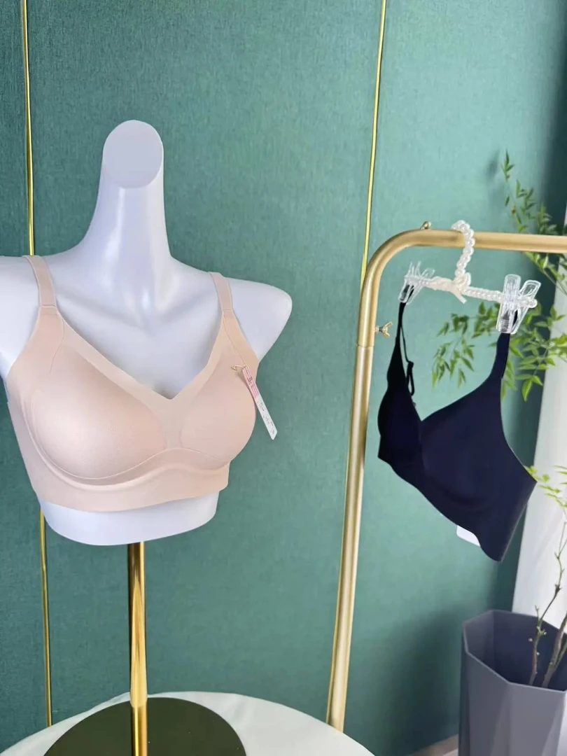 难得一见的日单纯原！原装！友情价 穿出高级感夏季软弹透气文胸T！