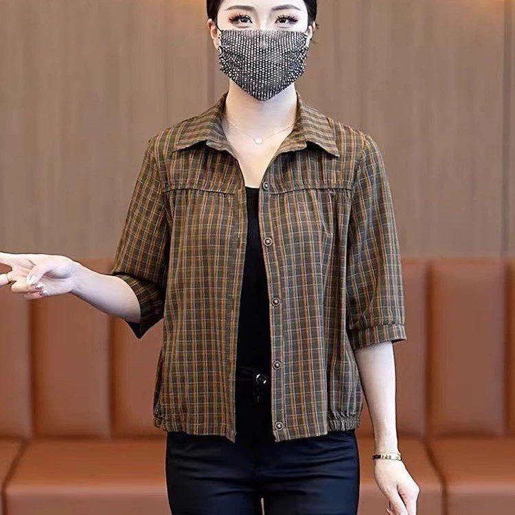 2025新款衬衫中袖上衣女七分袖衬衣外搭开衫宽松格子百搭小衫