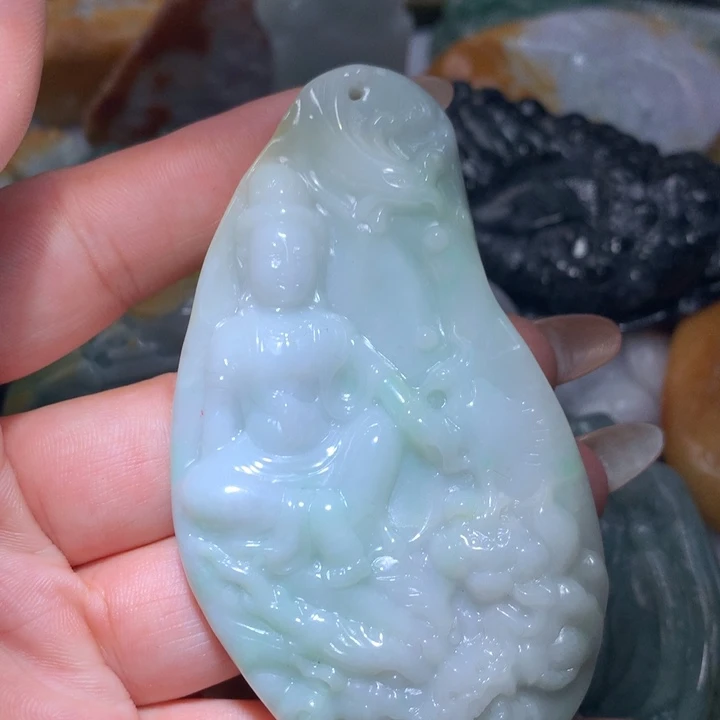 翡翠未镶嵌颈饰保真天然A货翡翠