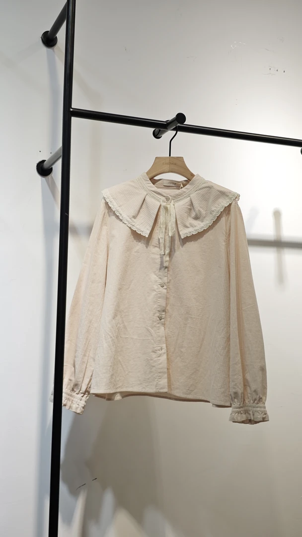 虫二小院女装上衣