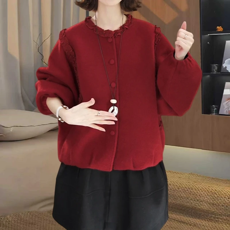 气质拼接木耳边高级感外套女秋冬新款时髦洋气圆领套头百搭针织衫