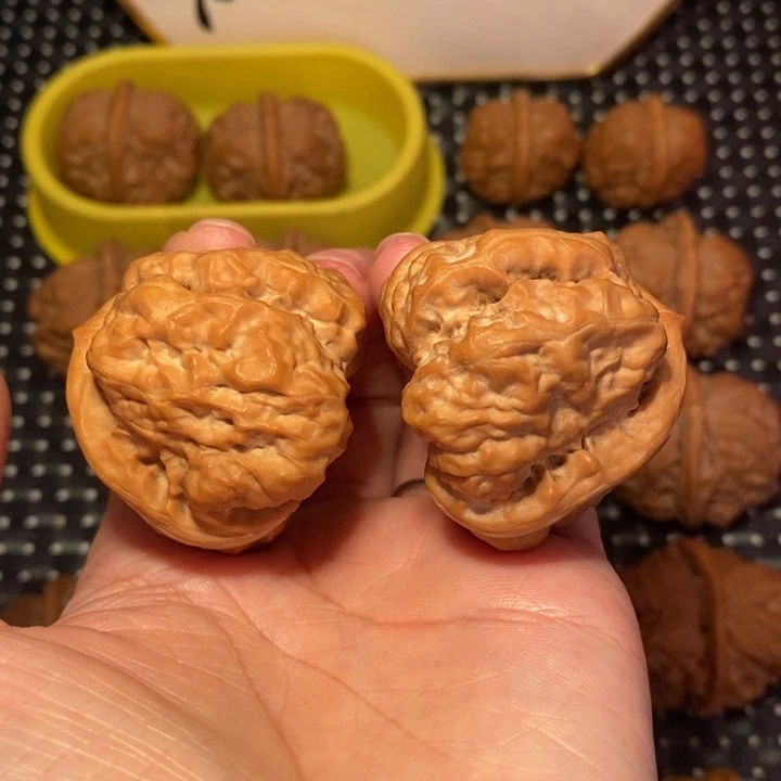 文玩核桃把件四深开小腰大八腿蛙王