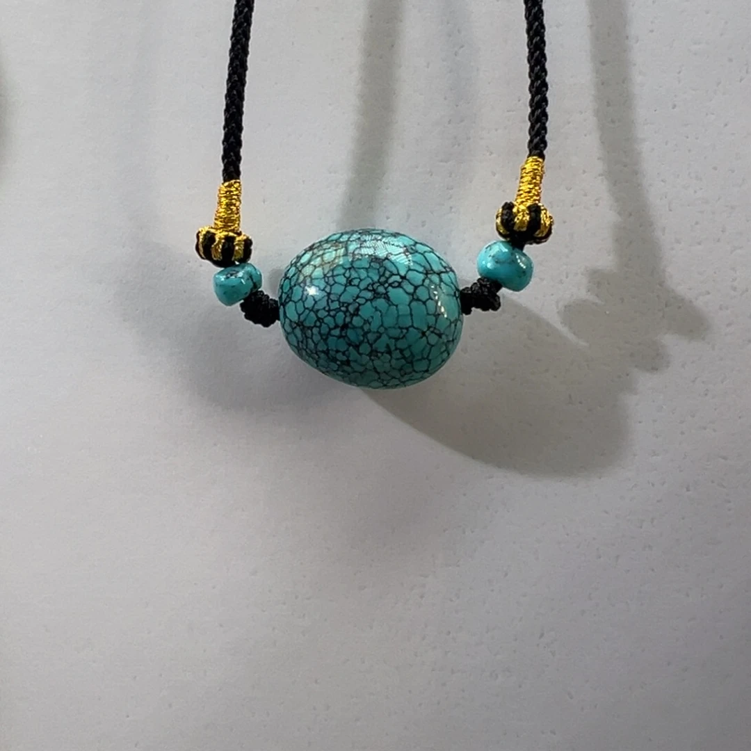 绿松石未镶嵌挂件