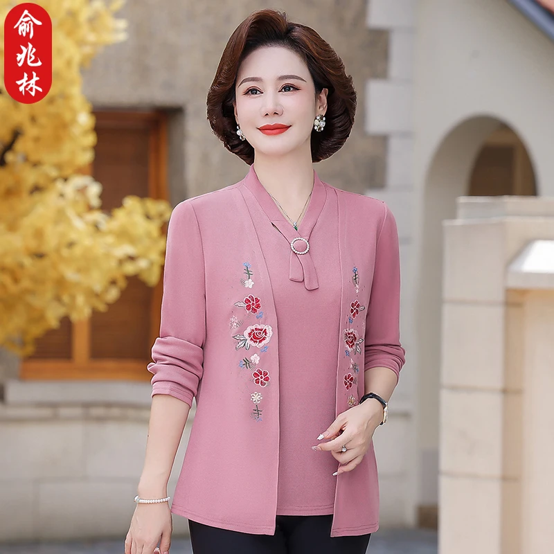 俞兆林妈妈春装洋气针织衫2025新款中老年人女春秋季假两件打底衫