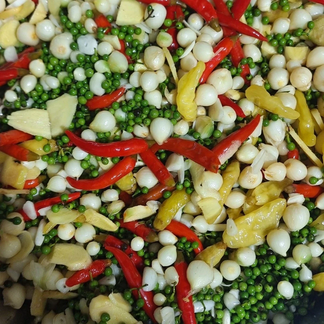 云南新鲜木姜子泡小蒜