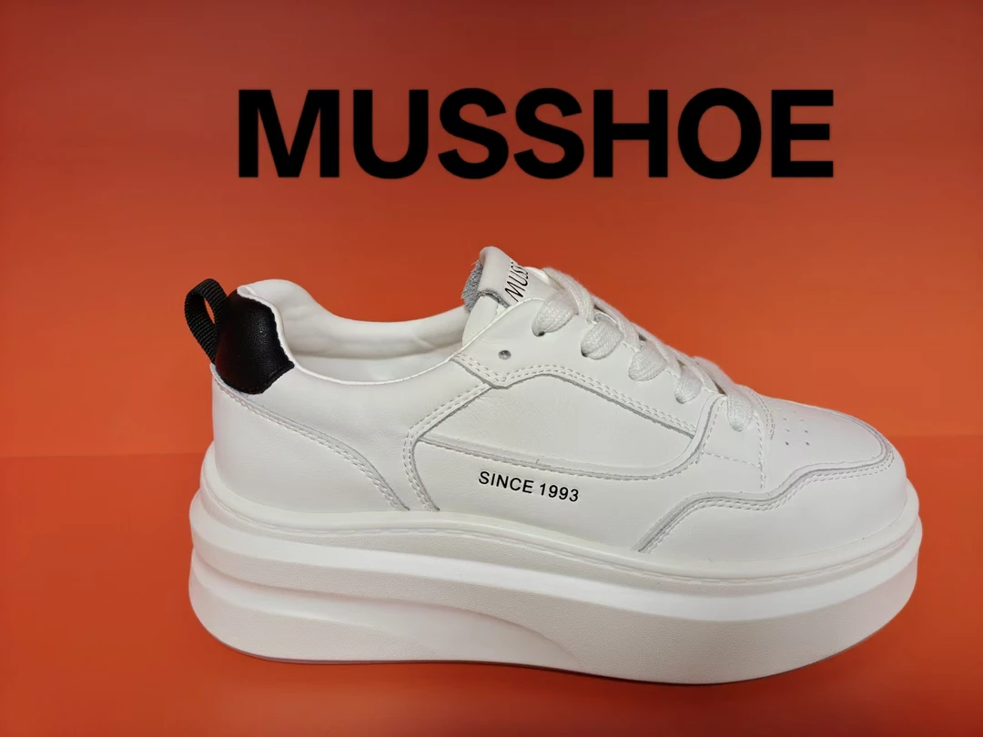 MUSSHOE新款牛皮厚底小白鞋XX6067时尚百搭气质鞋（呆哥）