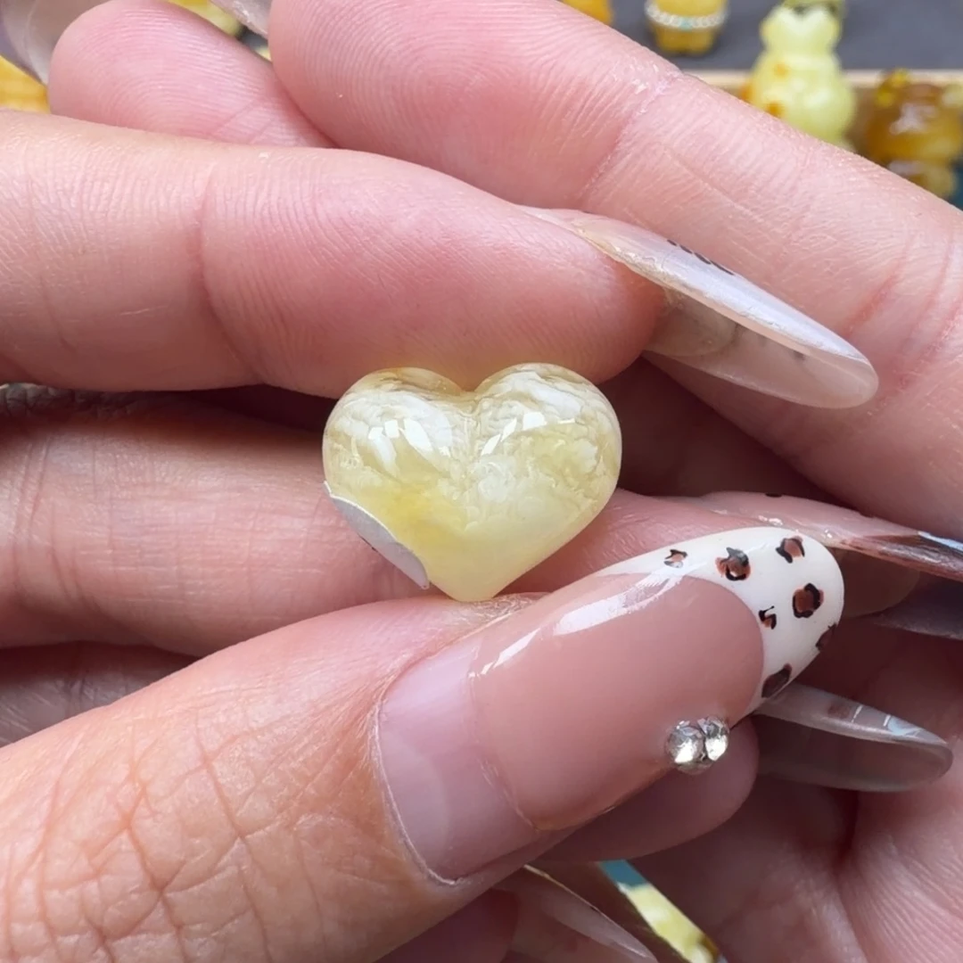 琥珀未镶嵌裸石蜜蜡