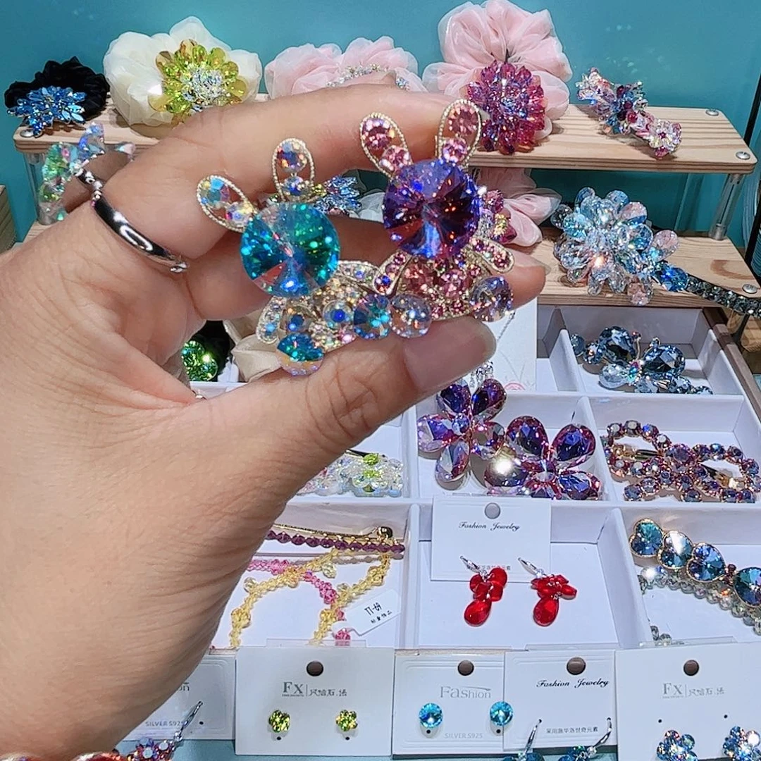 皮质铁合金发夹固定