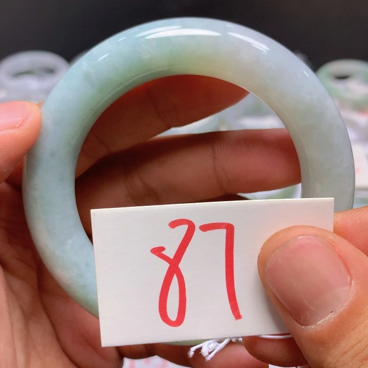 翡翠手镯未镶嵌255888888888899