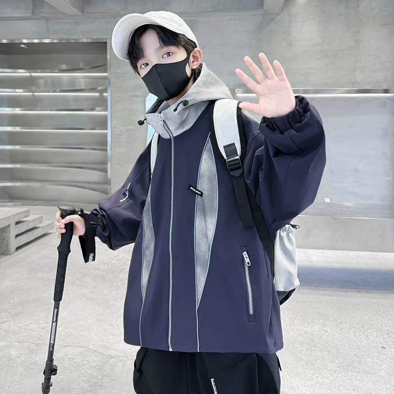 男童秋装外套2025新款中大儿童炸街洋气冲锋衣男孩春秋款休闲风衣