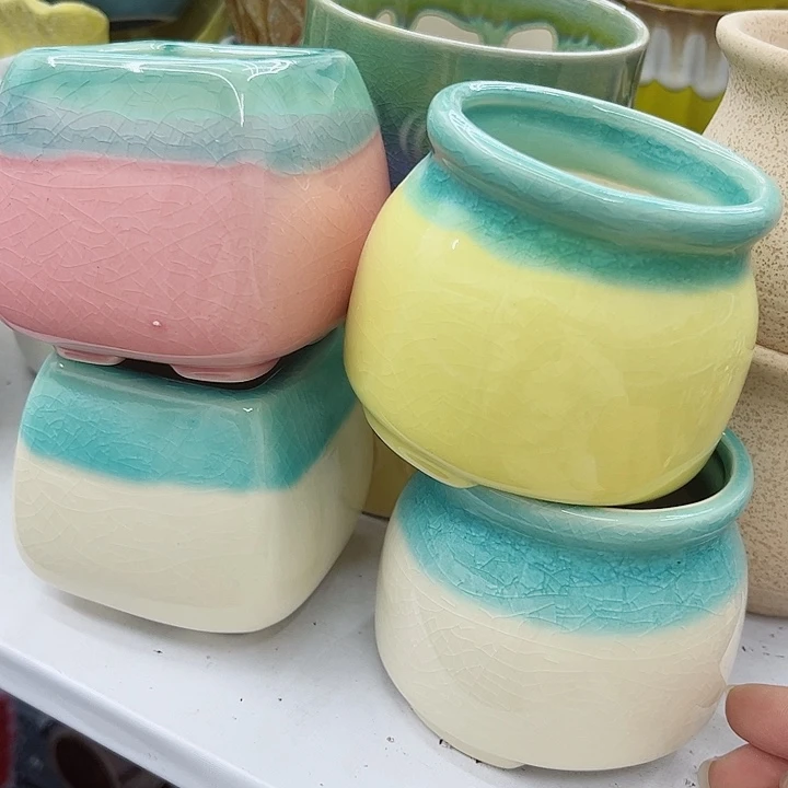 多肉绿植陶瓷花盆9.9包邮，有孔