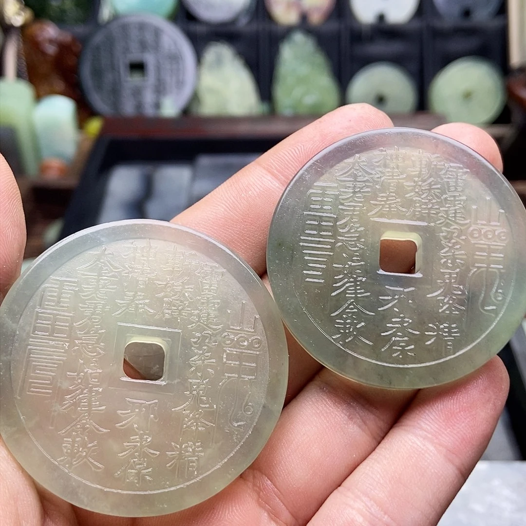蛇纹石玉挂件未镶嵌北**空