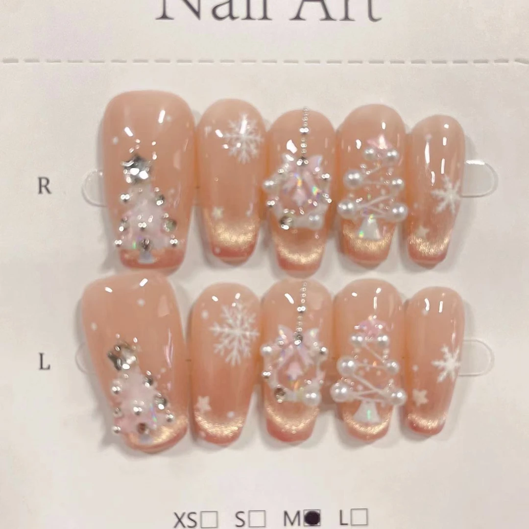 纯手工圣诞蝴蝶腮红法式猫眼手工穿戴气质指甲显白可拆卸美甲贴片