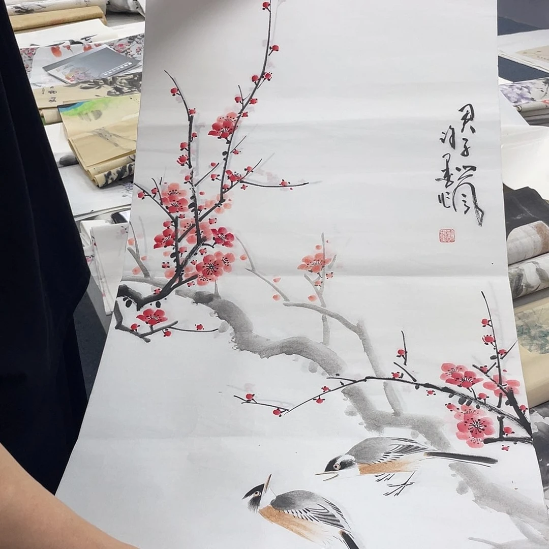 国画纯手工制作的一