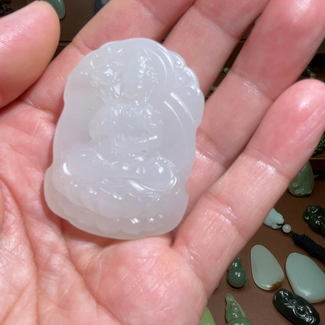 和田玉未镶嵌颈饰简*