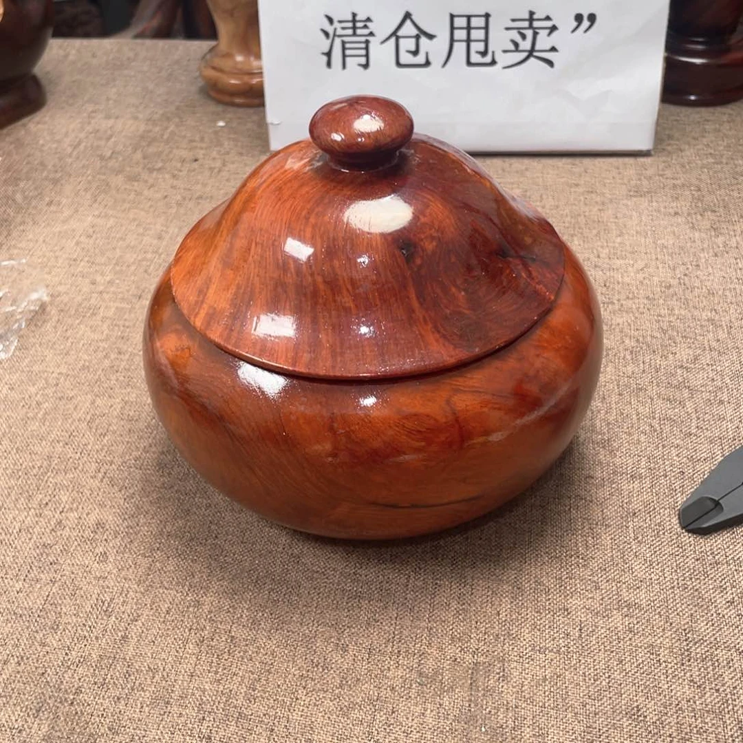 大果紫檀（缅甸花梨）罐子