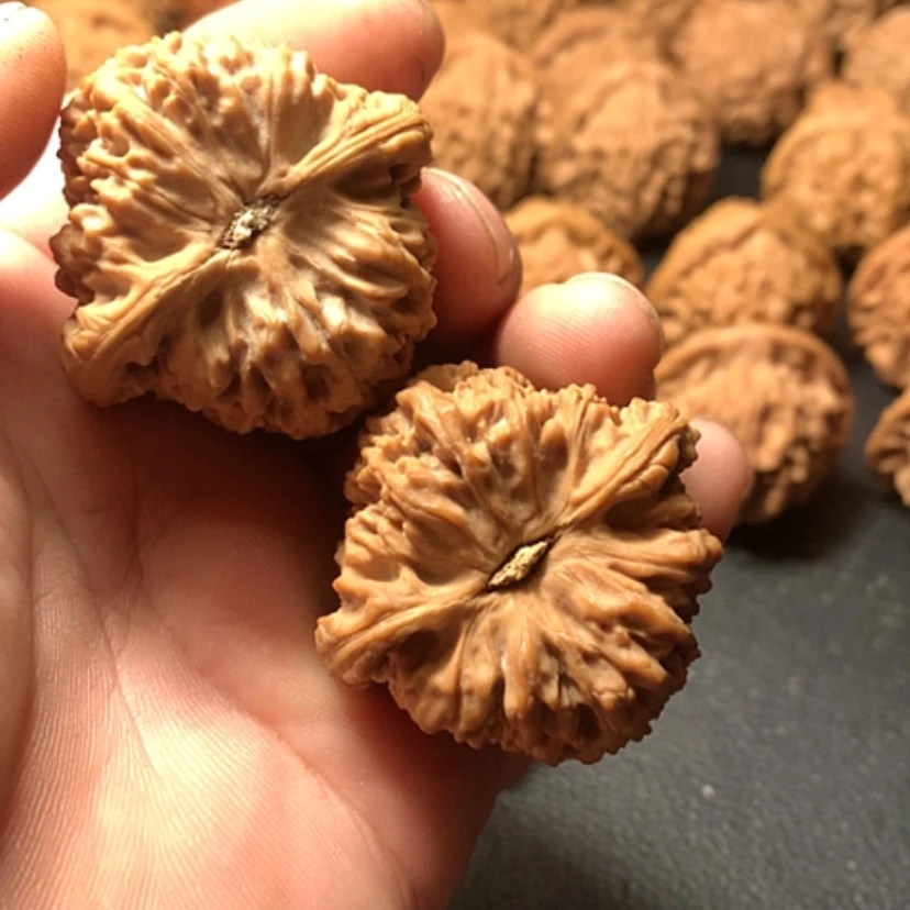 【闪购商品】把件文玩核桃还****方南疆