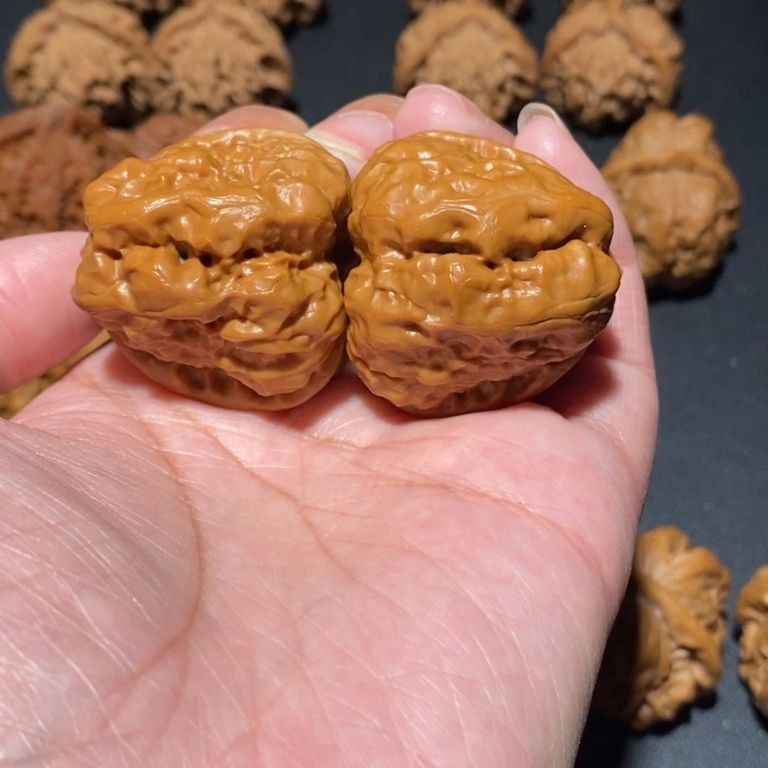 小***奥文玩核桃把件蛤蟆37