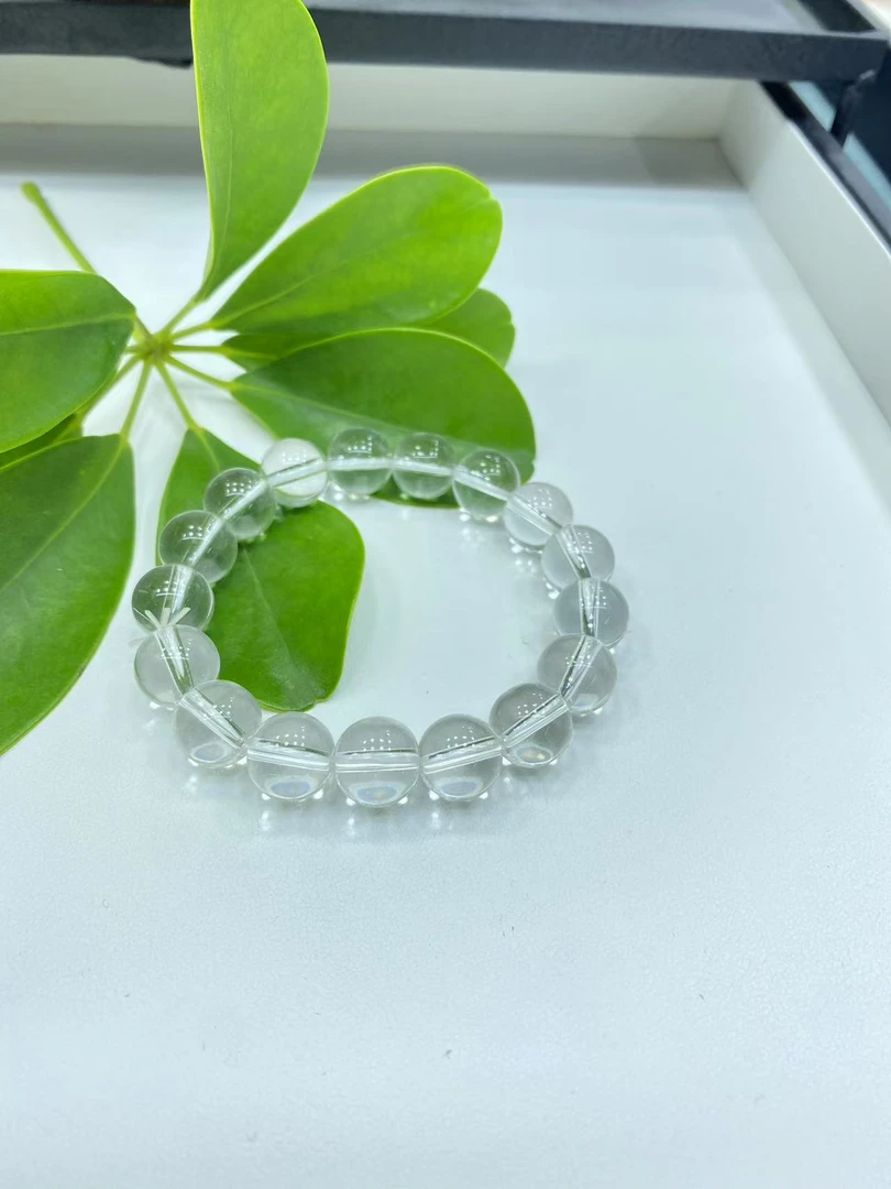 A106  白12mm单圈手串