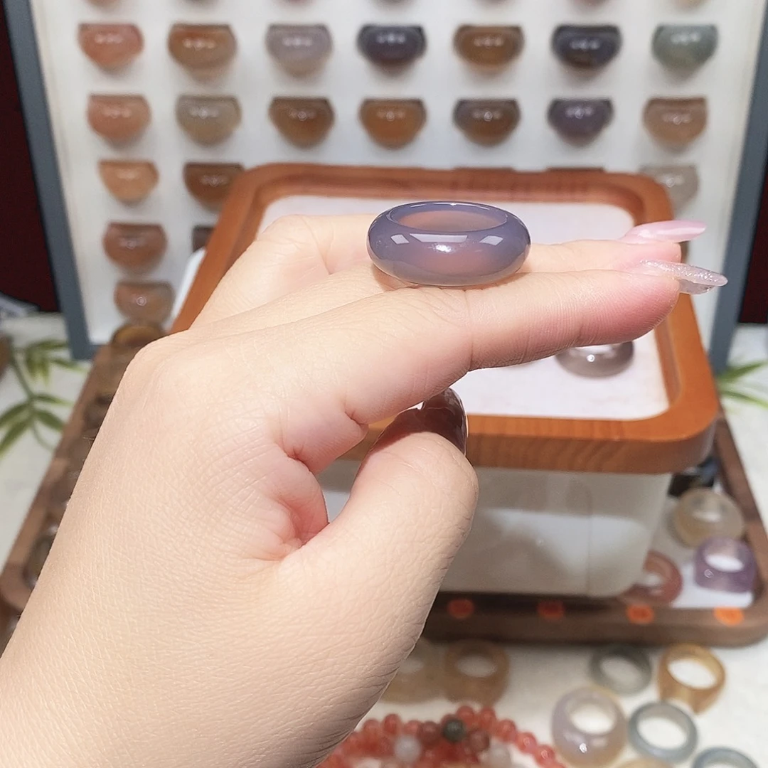 马***K玛瑙/玉髓未镶嵌戒指港19