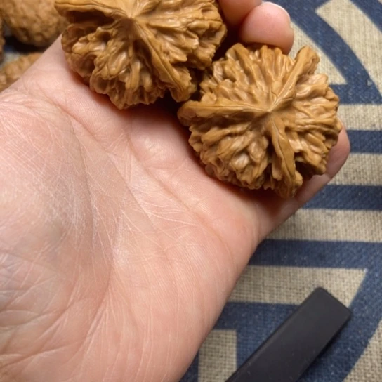 吊坠文玩核桃小*秦王三棱