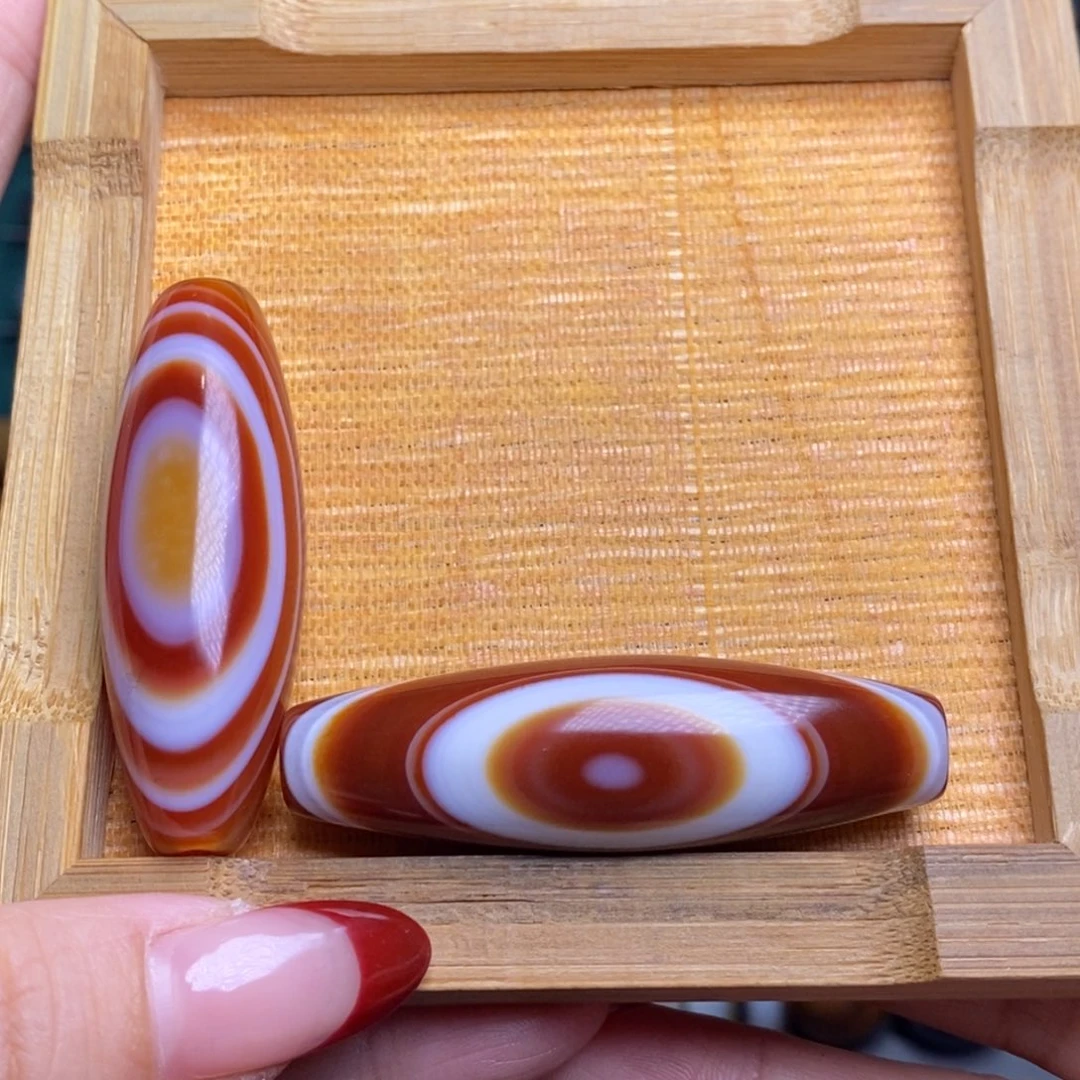 鸣***阳玛瑙/玉髓未镶嵌珠宝半成品