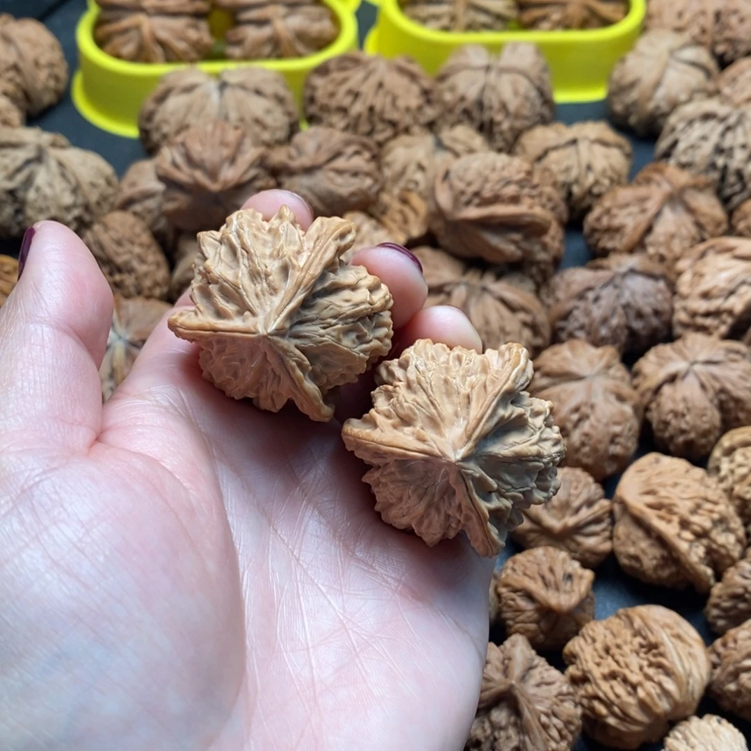 把件文玩核桃39盘山三棱