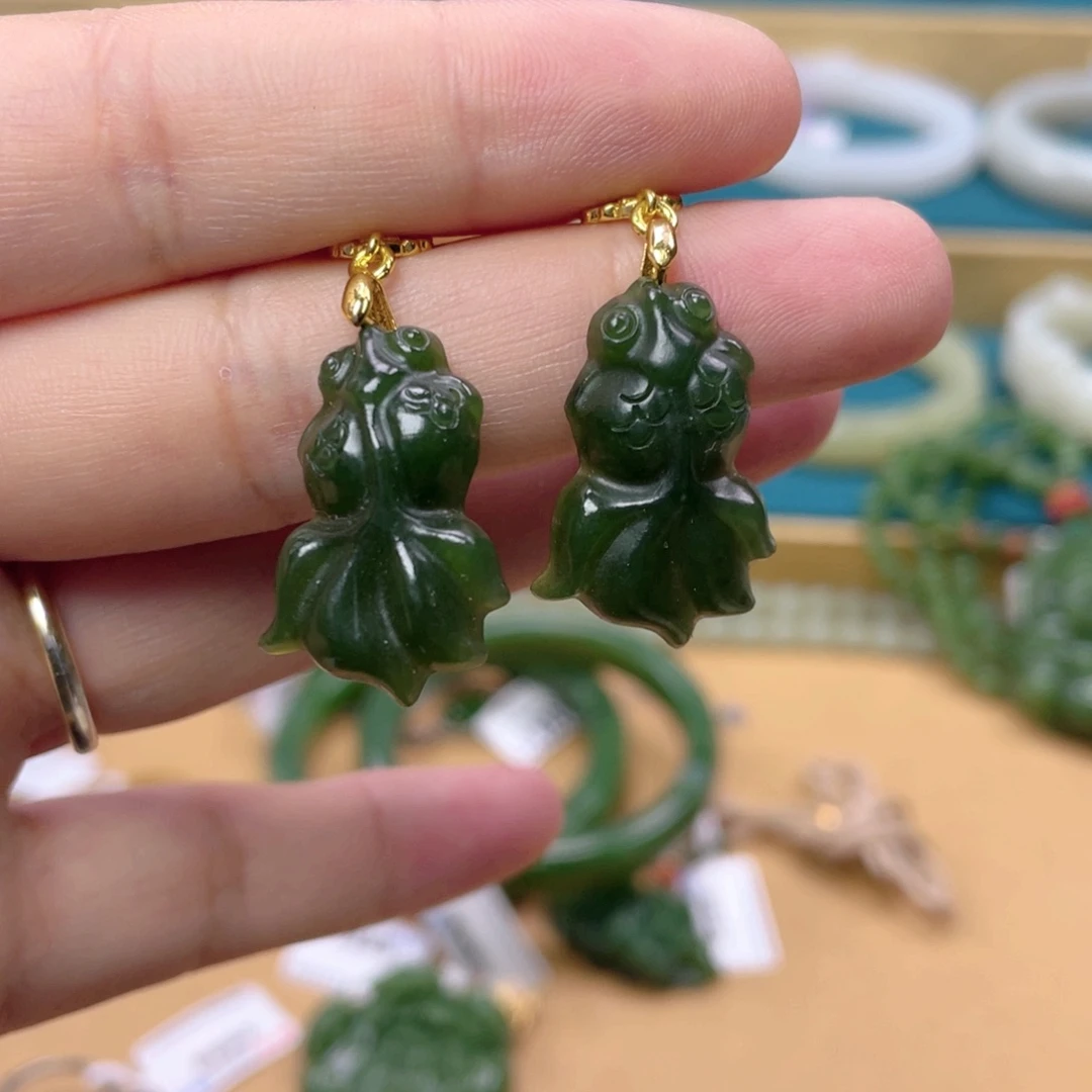 和田玉银S925镶嵌耳饰