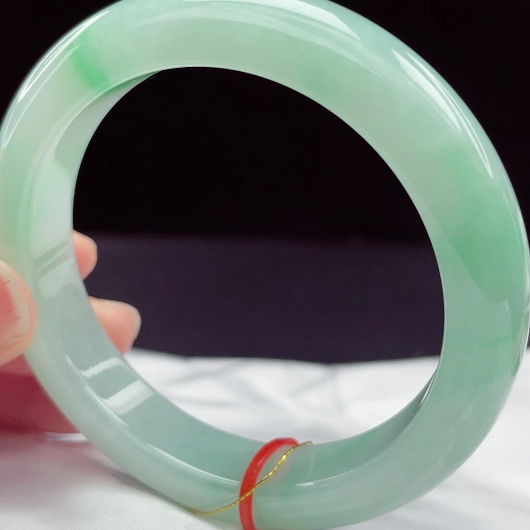 【闪购商品】未镶嵌手镯翡翠56圈079