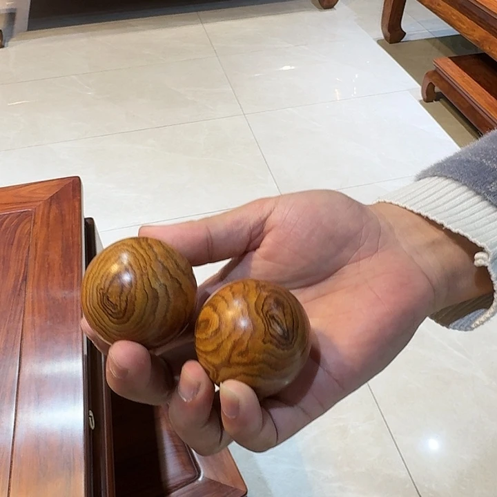 黄花梨/降香黄檀把件
