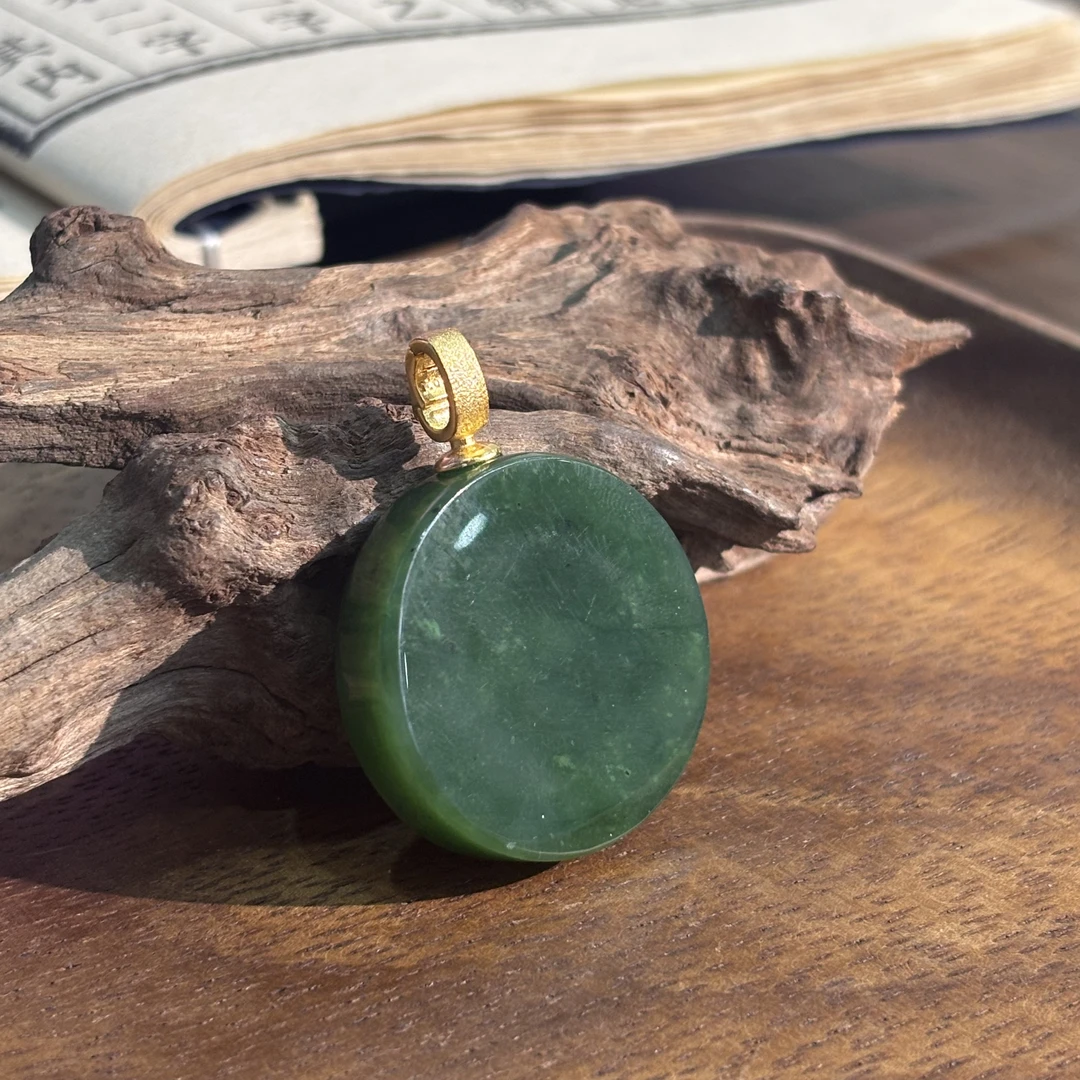 【真石】925银天然和田玉碧玉圆牌吊坠