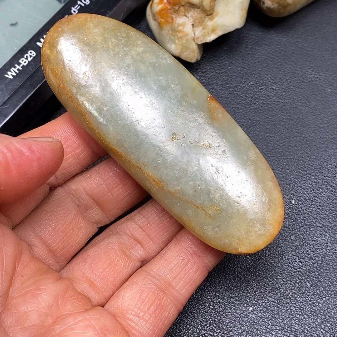 和田玉未镶嵌珠宝奇石