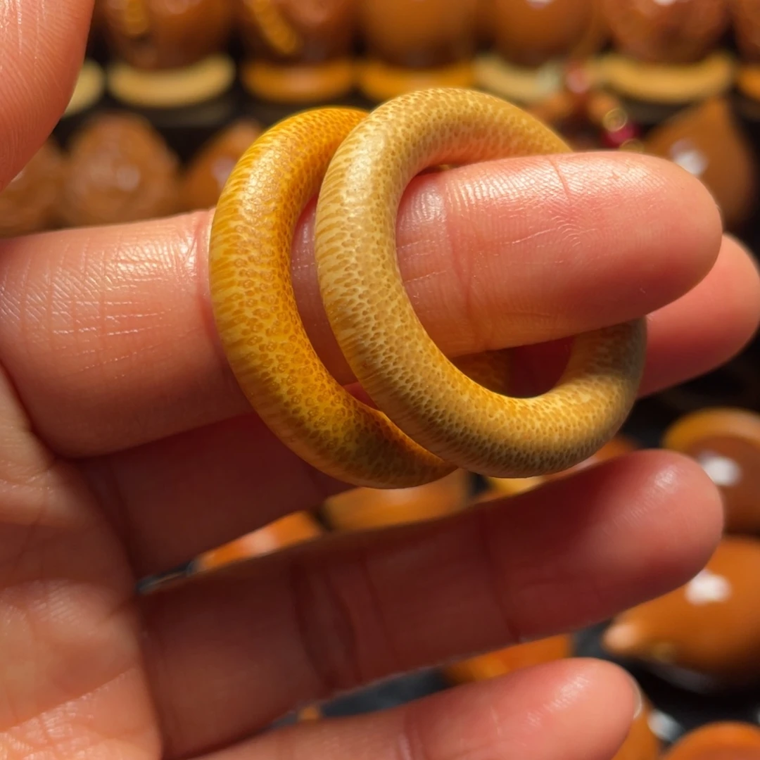 橄榄核手串/手链阿*吖竹环一对