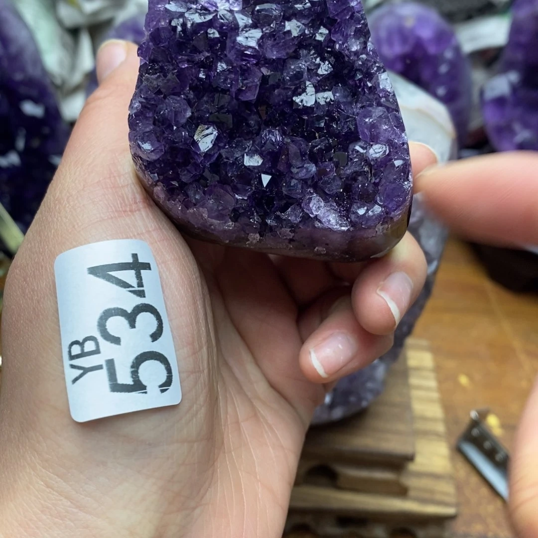 水晶大型摆件（非配饰）未镶嵌