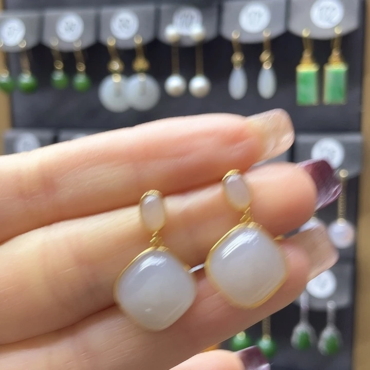 和田玉耳饰银S925镀金镶嵌