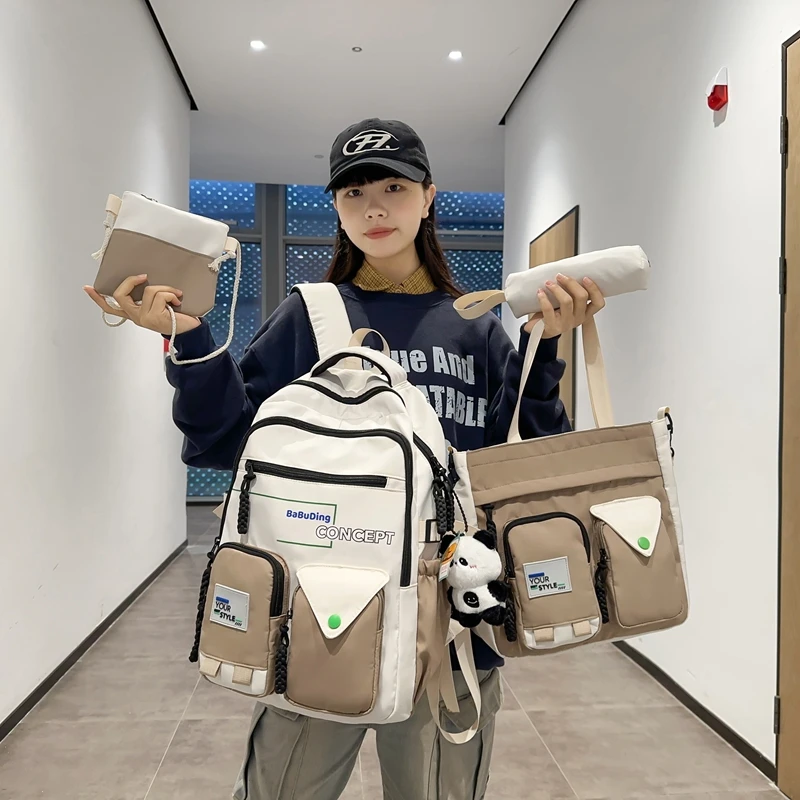 中学生书包女生初中生高颜值小学生大容量双肩包三到六年级背包女