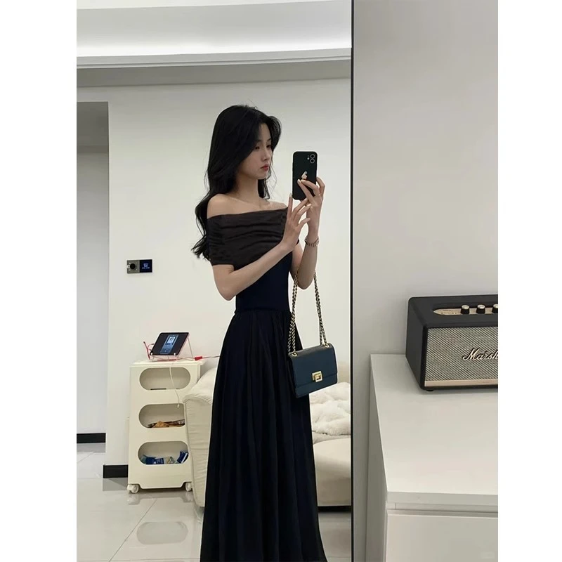黑色一字肩连衣裙女高级感露肩长裙夏款穿搭内搭法式性感裙子收腰