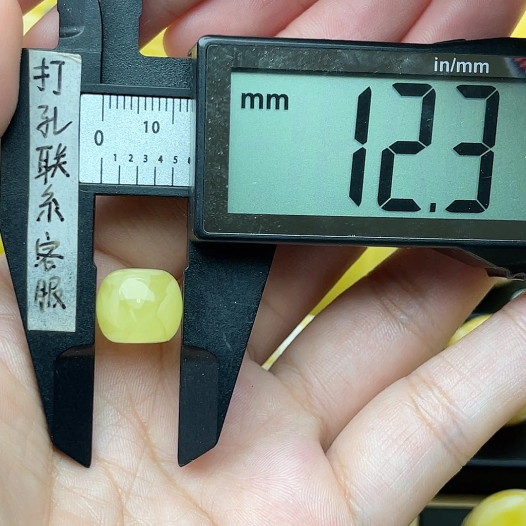 裸石琥珀未镶嵌仁*蜜蜡梦