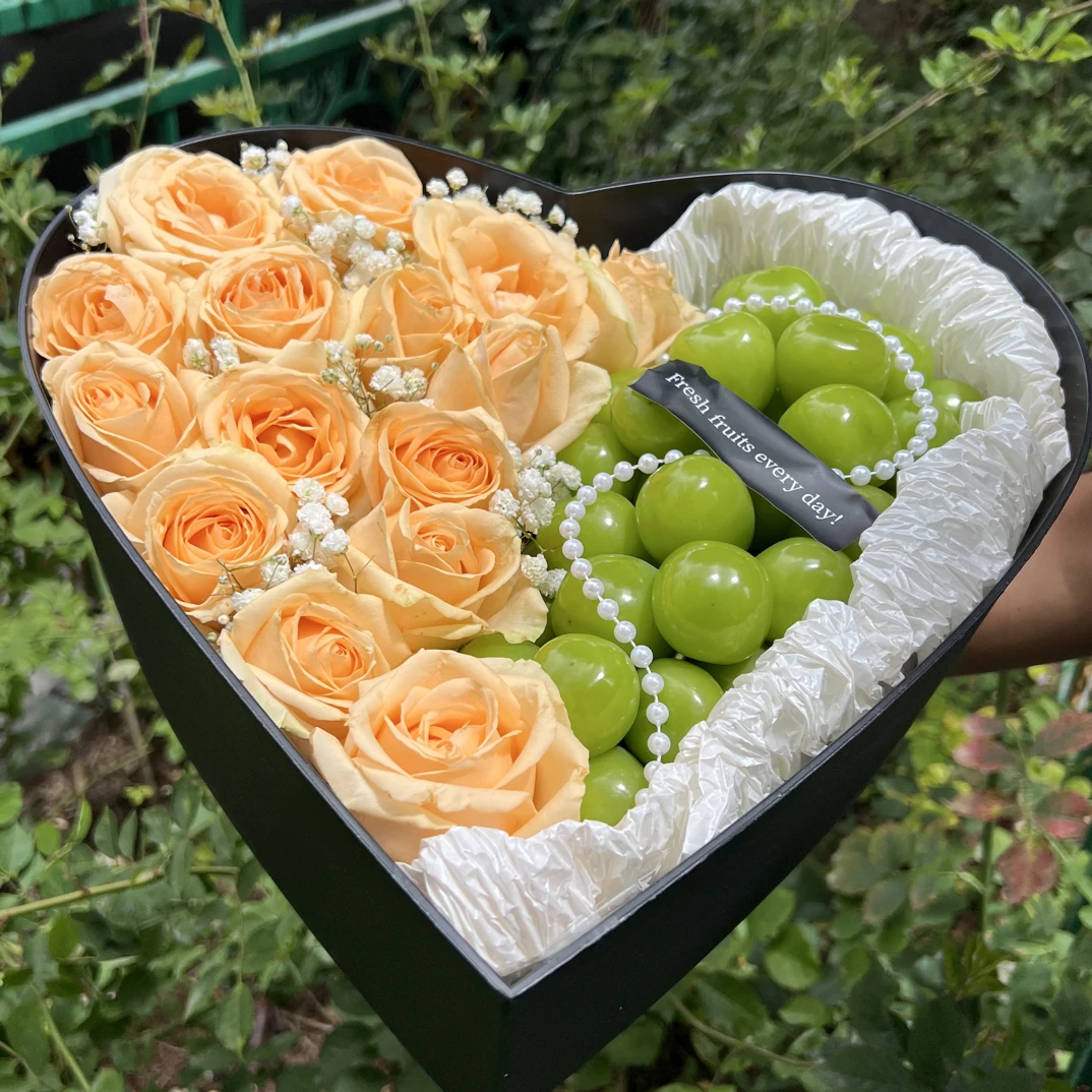 同城心形鲜花水果礼盒阳光玫瑰花束礼盒