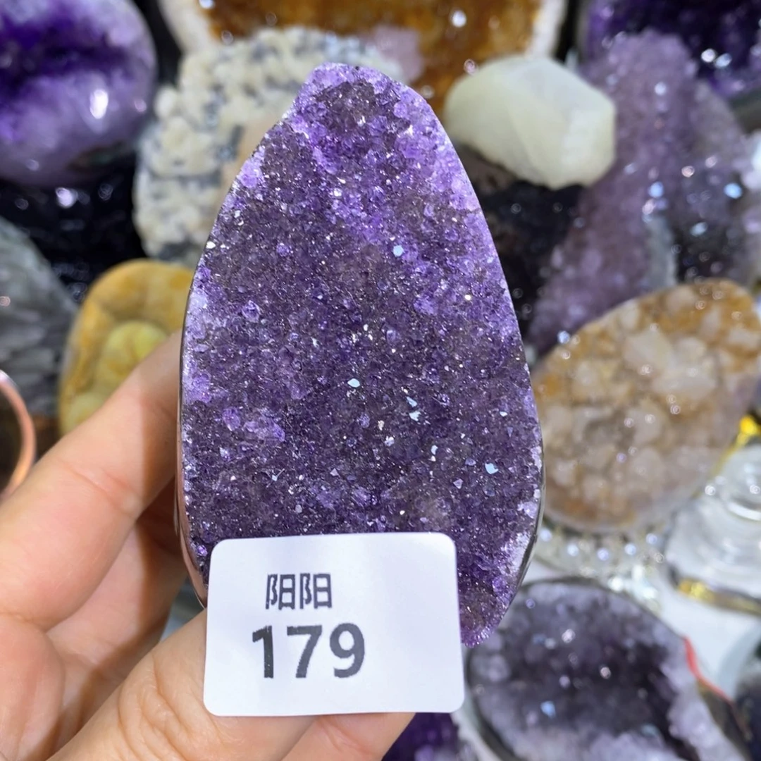 未镶嵌大型摆件（非配饰）水晶